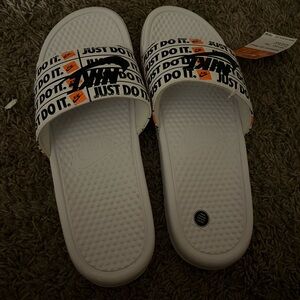 Nike Men’s White and Black Slide Sandals